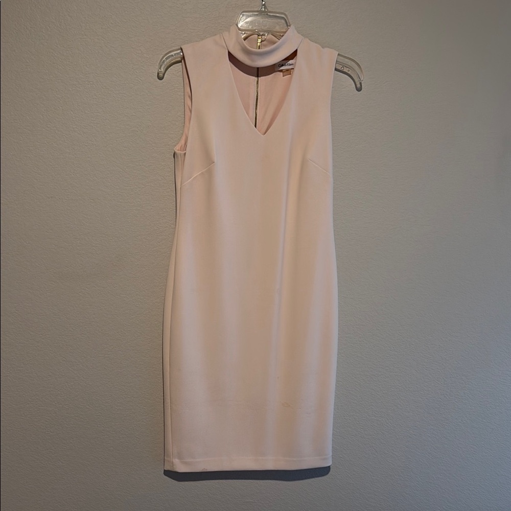 Elegant Light Peach Sleeveless Dress
